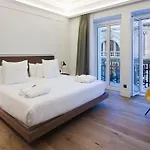 One Shot Reina Victoria Hotell