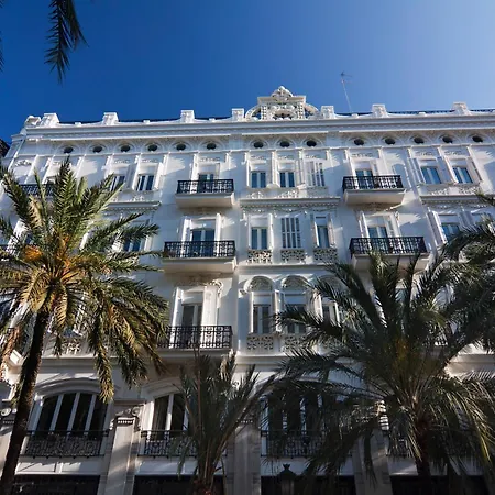 One Shot Reina Victoria Hotel Valencia