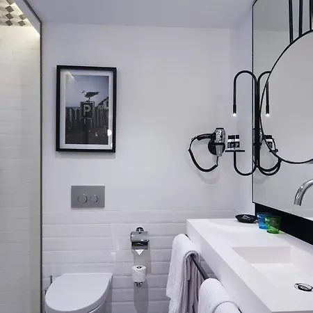 Hotel One Shot Reina Victoria